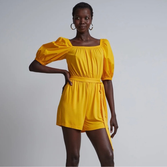 New York & Company Pants - NWR NY & Co. Yellow Belted Square-Neck Poplin Short Romper Size S